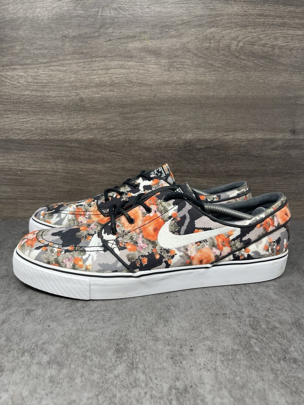 Nike SB Zoom Stefan Janoski Digi Floral Size 13 Mens Orange Skate 482972-908